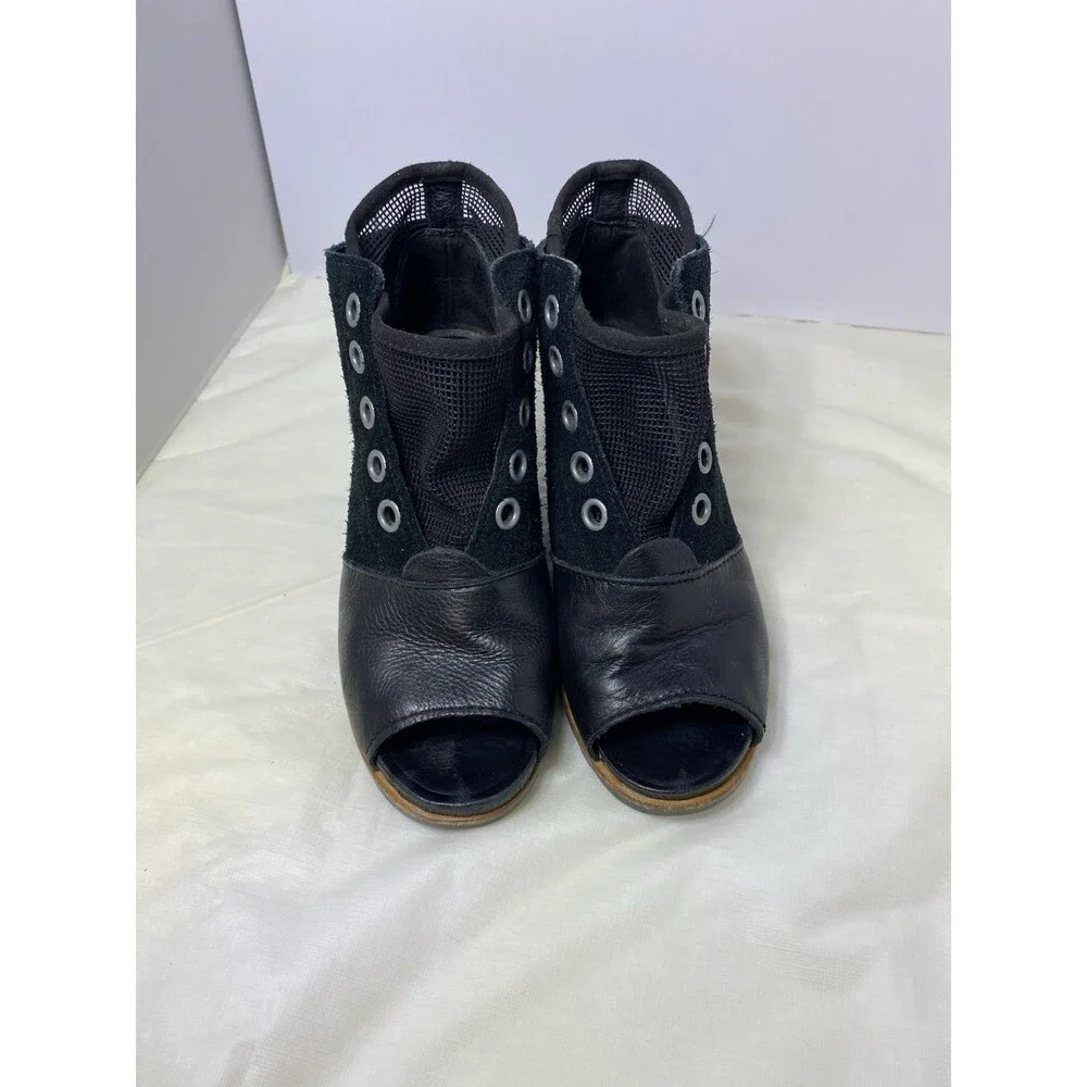 Sorel Suede Leather Open Toe Joanie Mesh Wedge, Black, size 8, womens - Picture 7 of 7